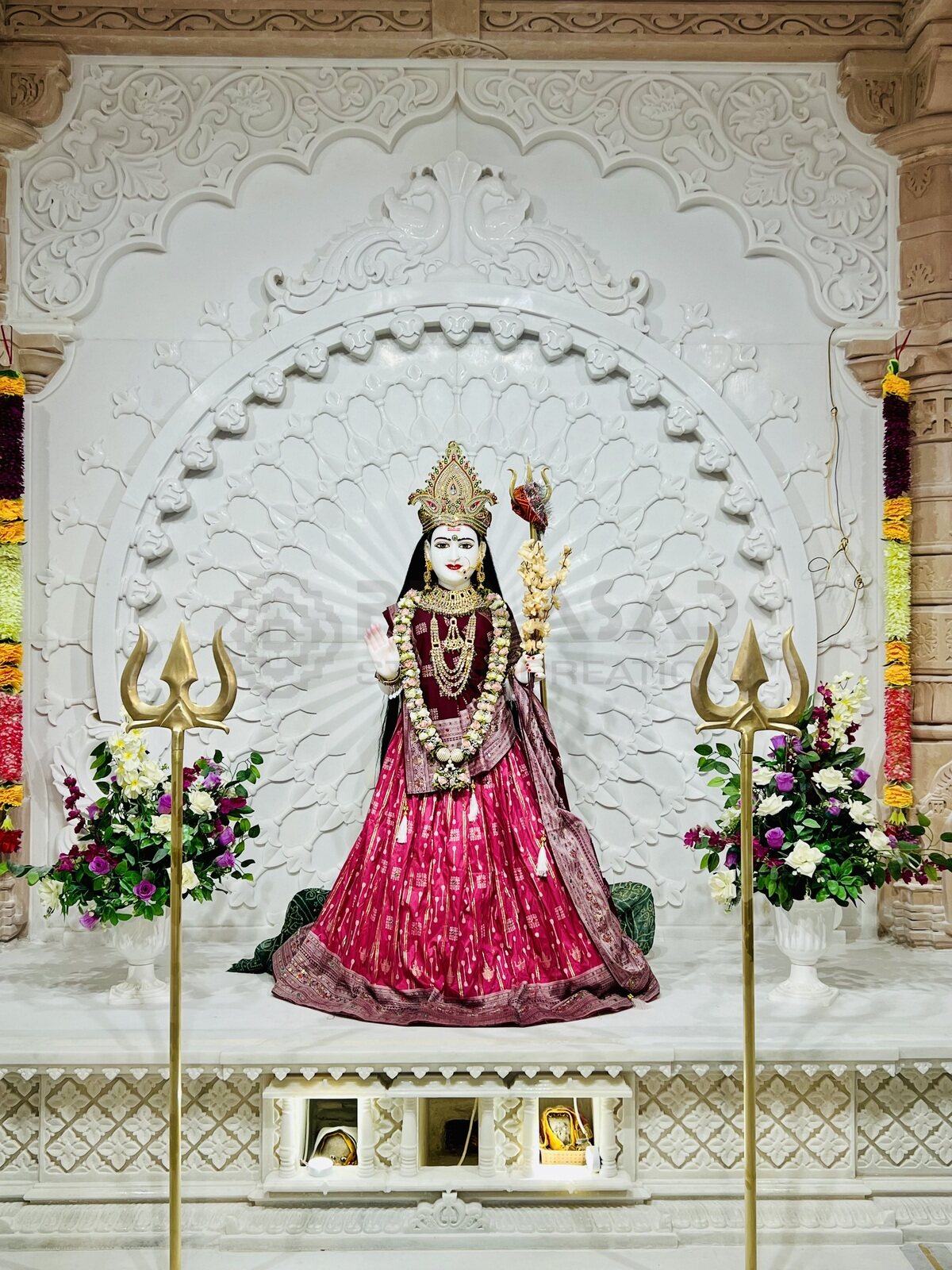 Maa Khodal murti in the sanctum
